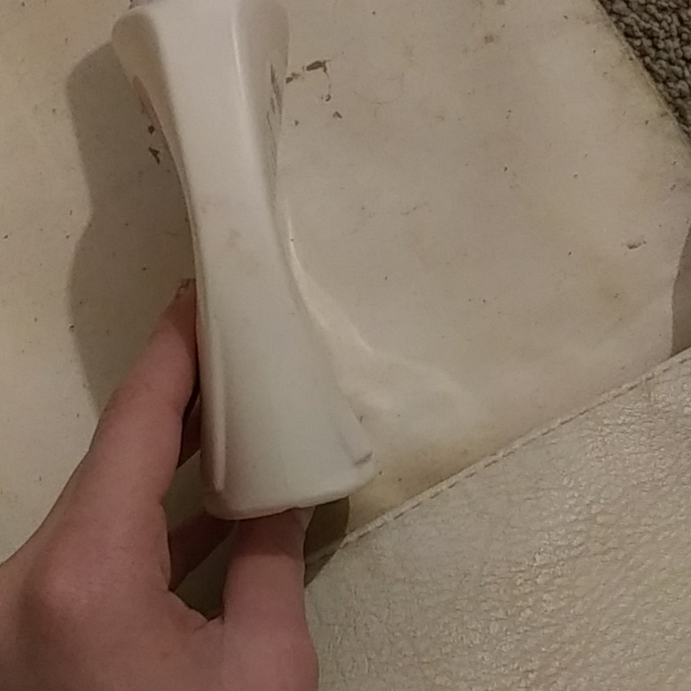 Lotion - Picture 2 of 4